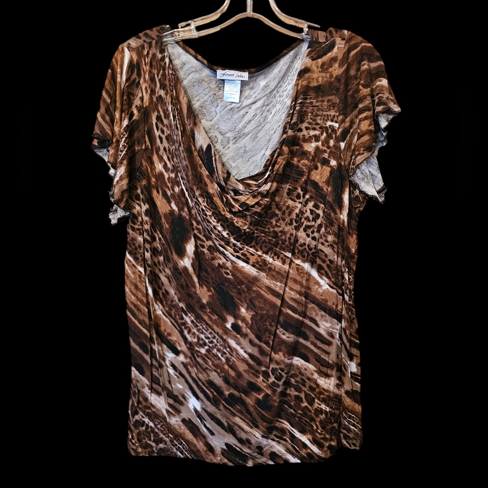 Women's Size 1X Forever Jade Animal‎ Print Top